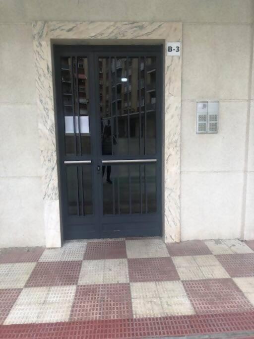 Nuevo Con Piscina A 2 Minutos Estacion Tren Ave Apartment Zaragoza Luaran gambar